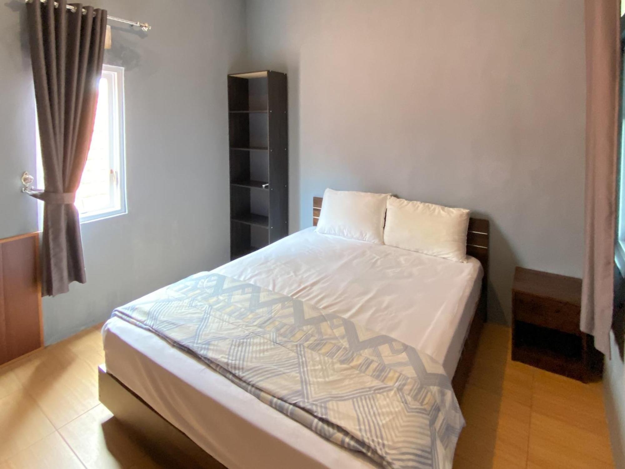 Duta Elite Kostel Syariah Near Rsud Caruban Redpartner 2*
